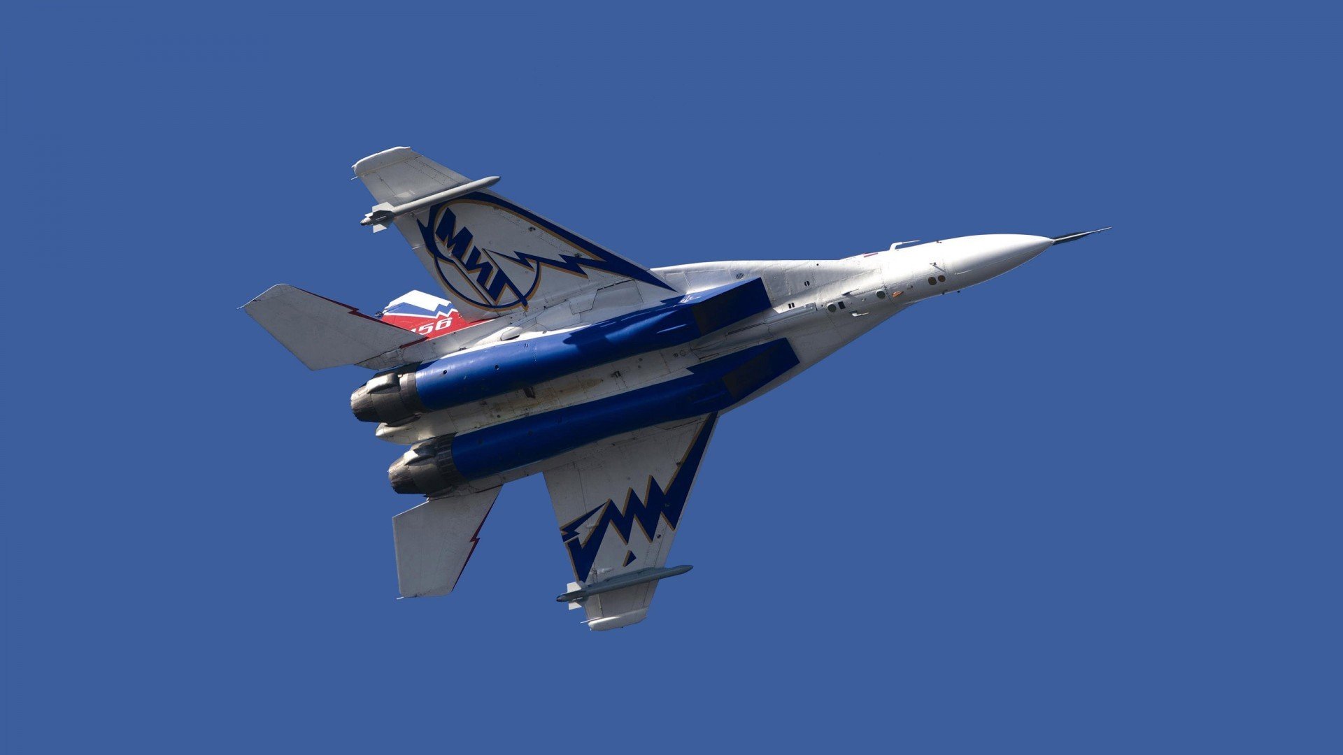 开云体育首页-_水上漂流集训营：团队合作的极致体验_，水上漂流管理办法