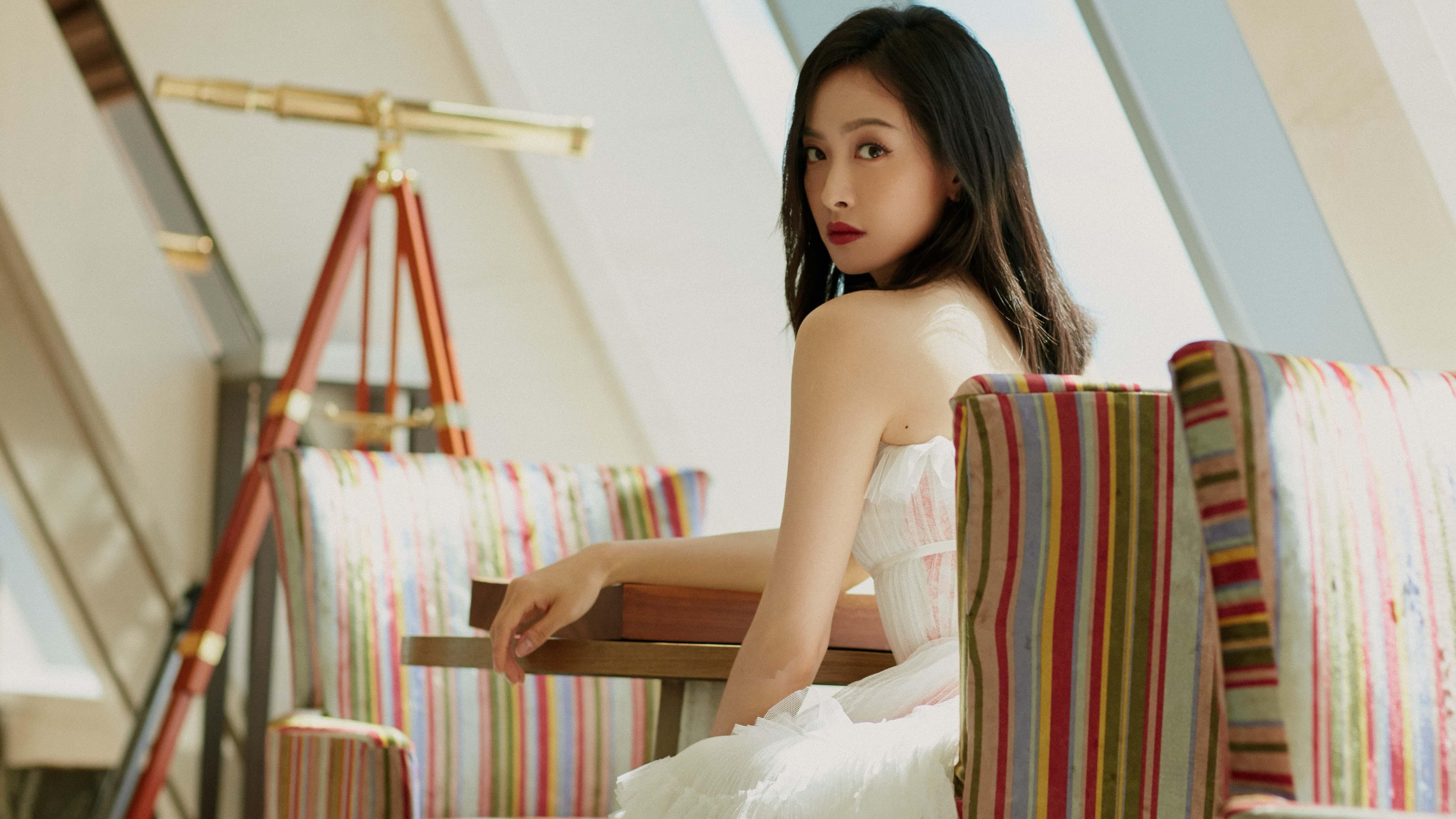 开云官方-日本马术协会举办马匹护理培训班，提高骑手护理技能。，日本马术场地惊现恐怖场景