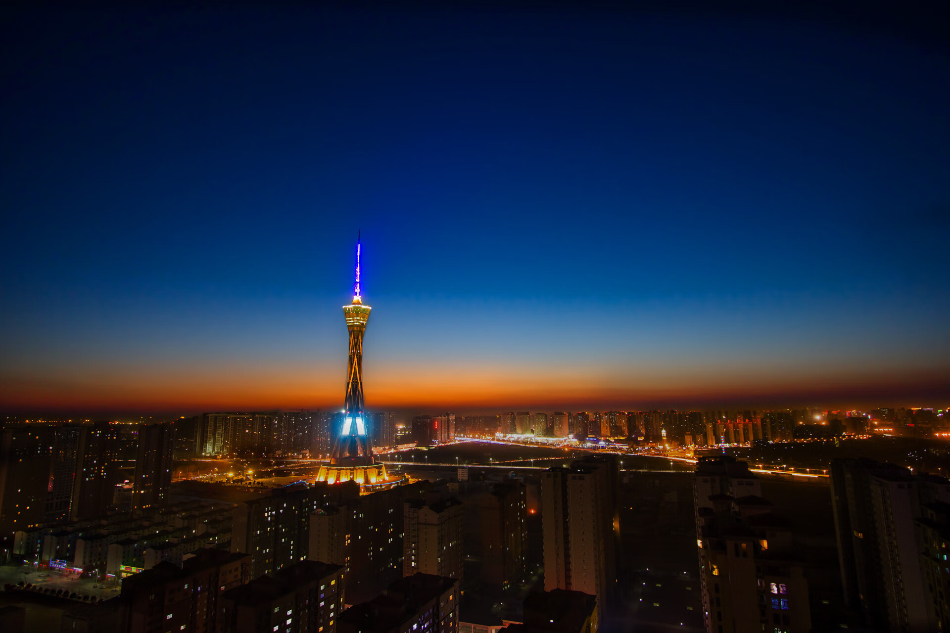 kaiyun sports-哥伦比亚选手稳中求胜，胜券在握，哥伦比亚夺得季军